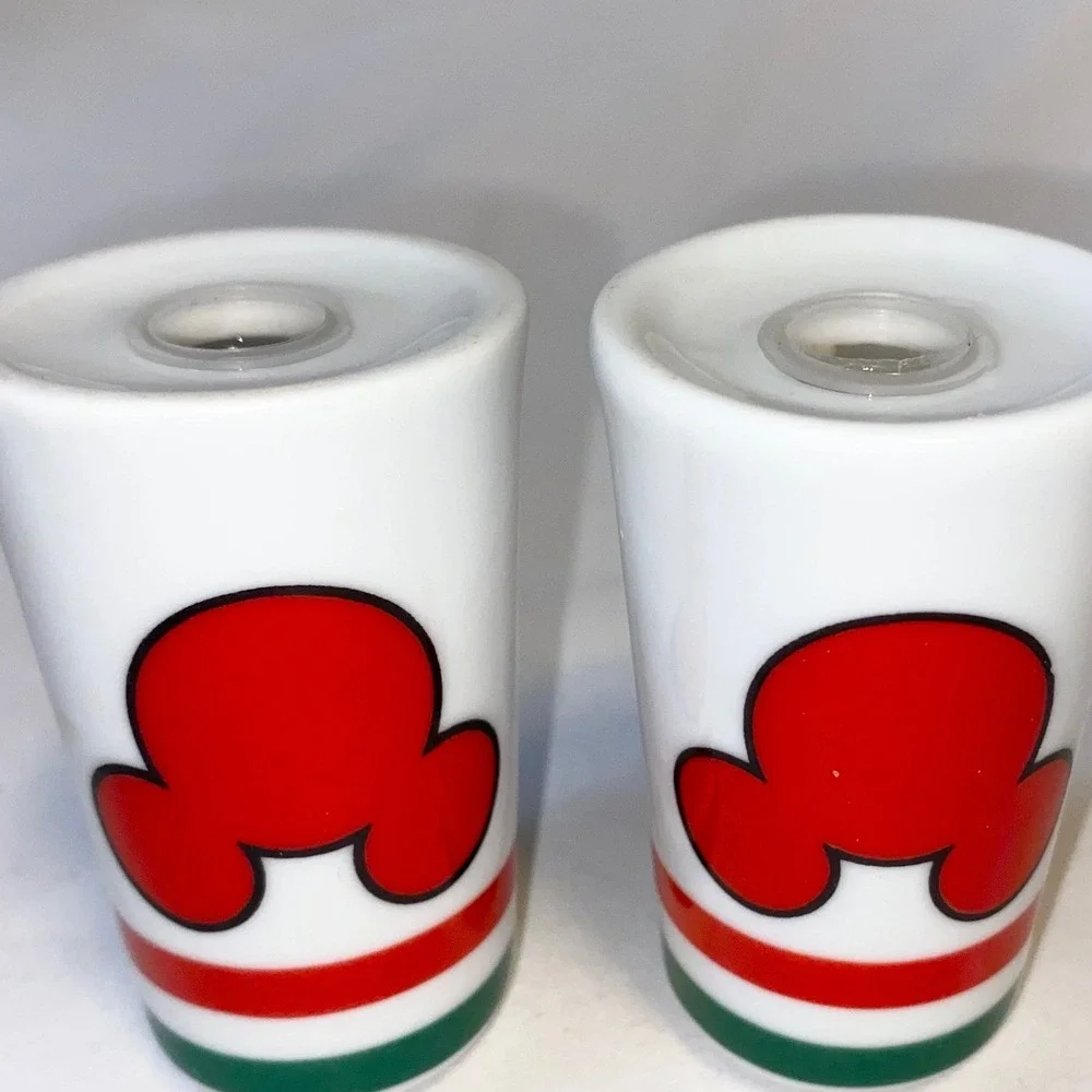 VNTG Disney Mickey Mouse Salt Pepper Shakers Italian Flag Colors Kitchen‎ Decor